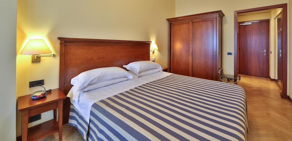 Hotel Laurin 산타마르게리타리구레 외부 사진