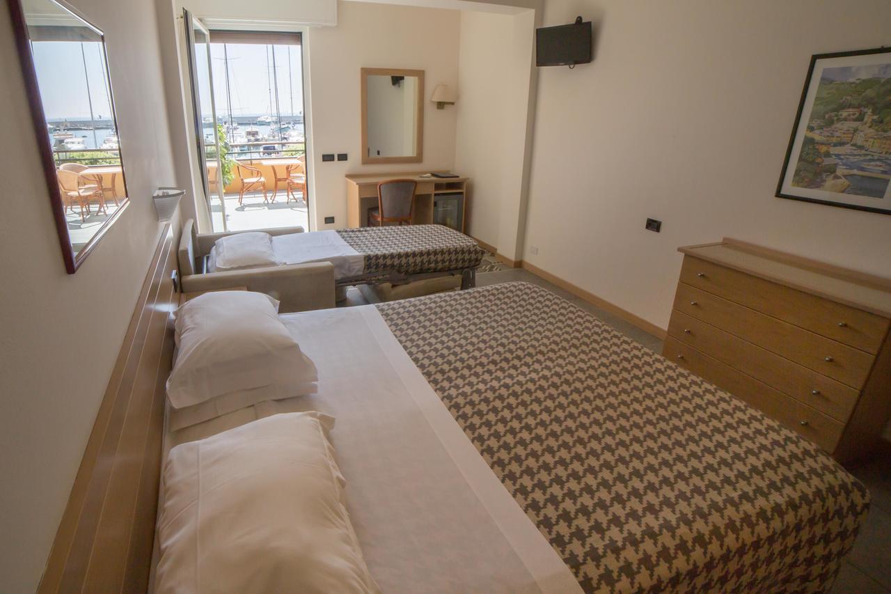 Hotel Laurin 산타마르게리타리구레 외부 사진