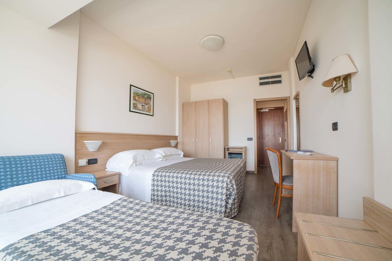 Hotel Laurin 산타마르게리타리구레 외부 사진