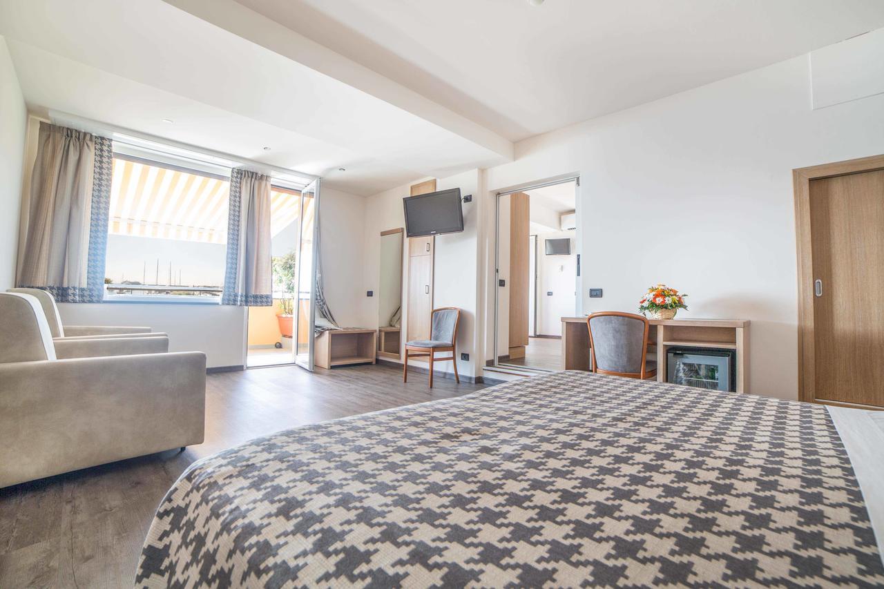 Hotel Laurin 산타마르게리타리구레 외부 사진